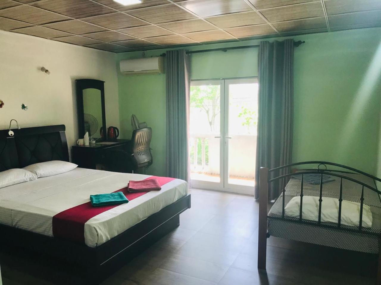 This Is It Airport Hotel And Restaurant Νεγκόμπο Εξωτερικό φωτογραφία
