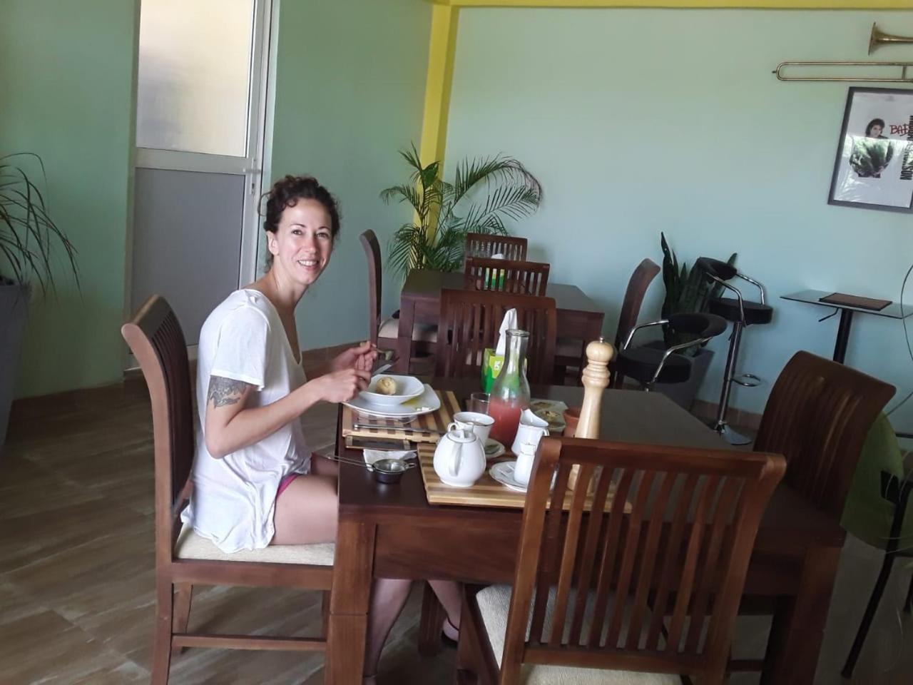This Is It Airport Hotel And Restaurant Νεγκόμπο Εξωτερικό φωτογραφία